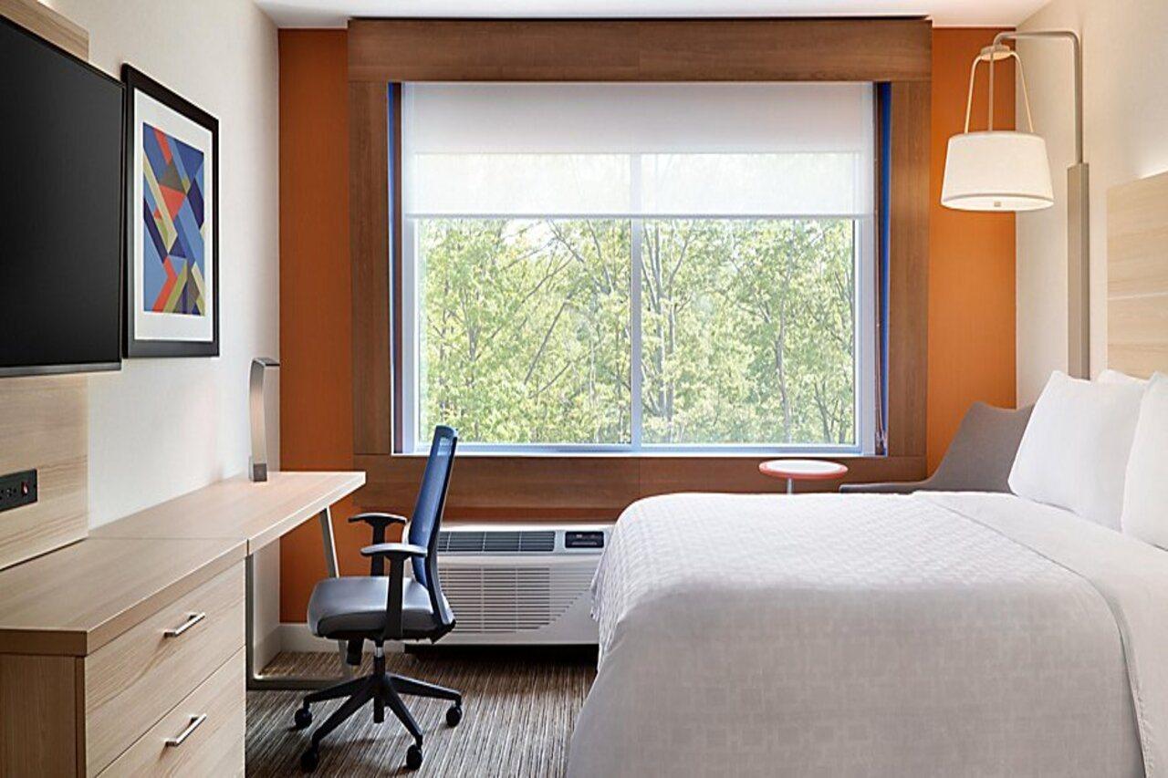 Holiday Inn Express & Suites - Savannah W - Chatham Parkway By Ihg Экстерьер фото